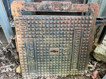 Tombino in ghisa 50 x 50 cm