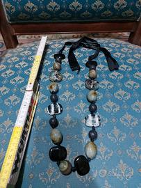 Collarino statement con grandi perle artistiche 