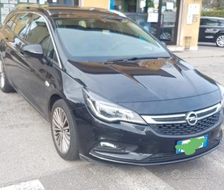 Opel Astra 1.6 CDTi 110 cv Innovation