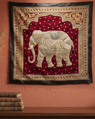 Arazzo Etnico con Elefante Oro e Rosso