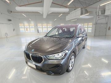 BMW X1 XDRIVE 25E BUSINESS ADVANTAGE AUTOMATICO SU