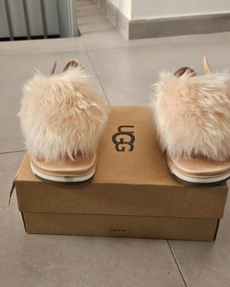 Sandali Ugg pelosi