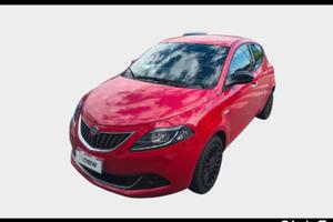 Lancia Ypsilon 1.0 FireFly 5 porte S&S Hybrid Silv