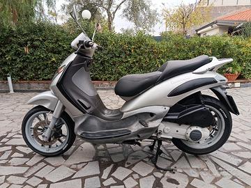 scooter piaggio Beverly 125 2003