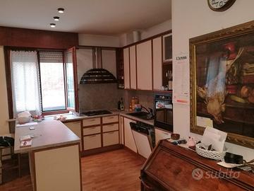 Camera per Studenti femmina, Borgo Roma, Ospedale