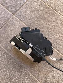 Serratura porta anteriore sx smart 451