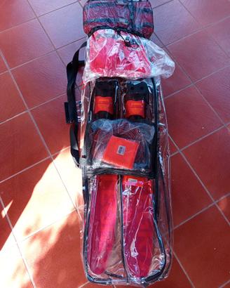 Coppia di sci nautico