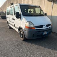 Renault master 9 posti