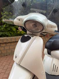 Scarabeo 100 cc.