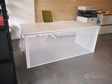 Scrivania moderna 180x80 cm in metallo