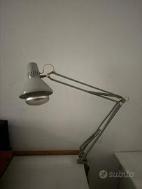 Lampada da scrivania Luxo L-1, l'orig