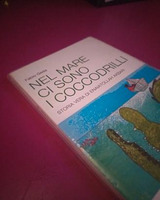libro "nel mare ci sono i coccodrilli"