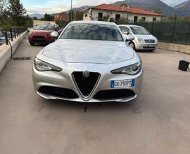 Alfa Romeo Giulia 2.2 Turbodiesel 180 CV Super