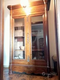 Libreria antica 800