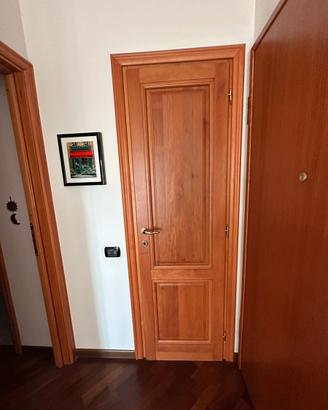 Porte in legno massello