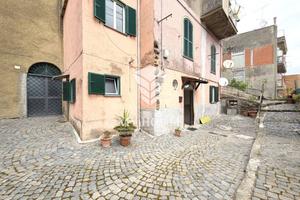 Appartamento di 95 m² con 3 locali a Monte Compatr