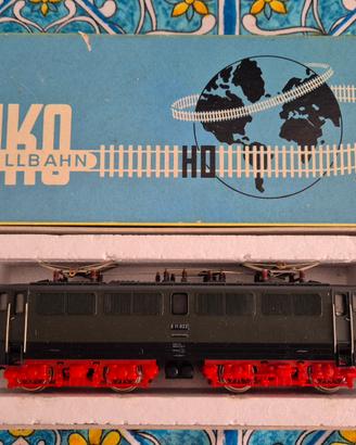 Piko H0 Locomotiva Elettrica DR E 11 022 con luci 