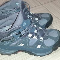 Scarponcini da trekking e montagna marca  Salomon