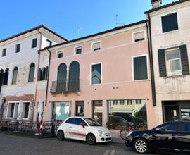 2 LOCALI A CASTELFRANCO VENETO