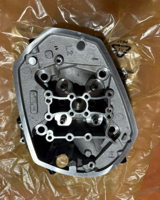 Testata cilindro SX Bmw r1200gs  r1200r  r nine T