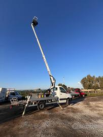 Piattaforma aerea - cestello