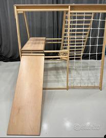 Giostra per bambini in legno