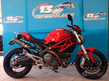 DUCATI MONSTER 696