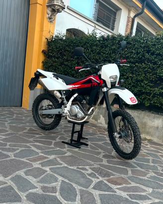 Husqvarna TE 125 4T ‘015