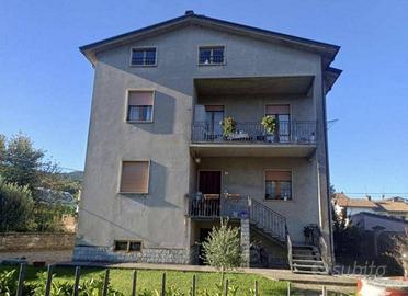 Immobile in asta di 284 m² con 4 locali a Ponte de