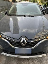 Captur full hybrid E-Tech 2022