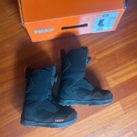 Scarponi snowboard Thirty Two , tg 35. Con scatola