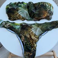 🩱 Bikini Lovers Jungle – Chiara Biasi