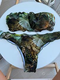 🩱 Bikini Lovers Jungle – Chiara Biasi