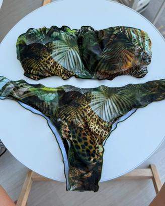 🩱 Bikini Lovers Jungle – Chiara Biasi