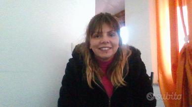 Commessa negozi e banconista pasticcer -panetterie