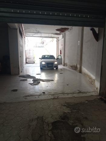 GARAGE Acireale Via P. Amedeo 23