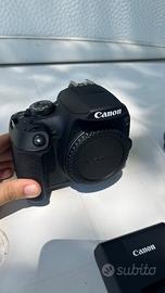 Canon EOS 2000D + Kit Completo Originale