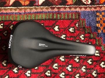 Sella ergon SMC Core Men team edition