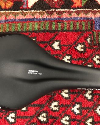 Sella ergon SMC Core Men team edition