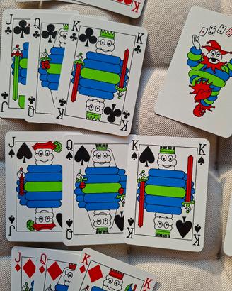 Due mazzi di carte da gioco grafica Michelin.
