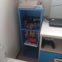 scrivania,comodino, mobile appendibile 