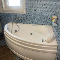 VASCA IDROMASSAGGIO ANGOLARE 100X150 CM