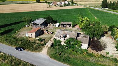 RUSTICO A SPELLO