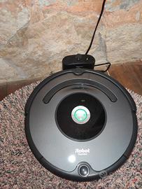 Robot aspirapolvere Roomba 676