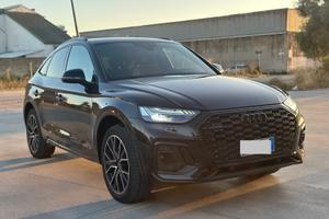 Audi q5 sportback Sline 204 cv black edition 2023