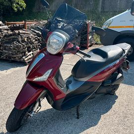 Piaggio Beverly 300 S