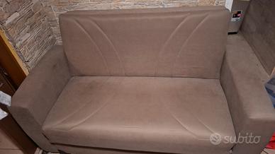divano 2 posti