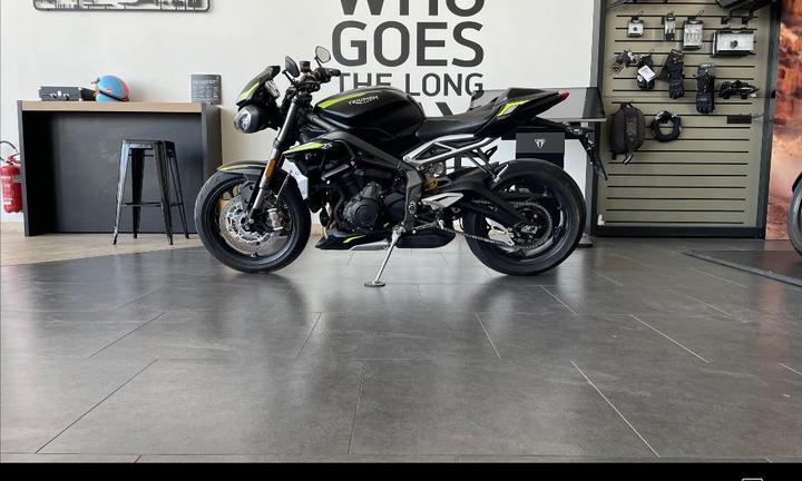 TRIUMPH Street Triple 765 RS