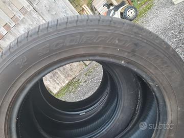 Gomme 235/55/19