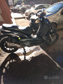 Beverly 300 cc